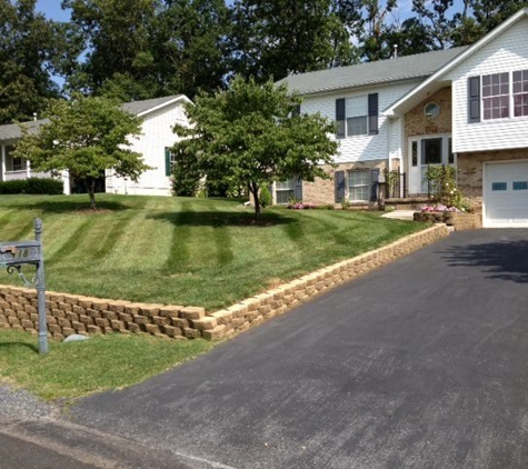 Williams Lawn Service - Clear Brook, VA