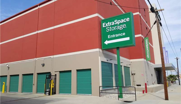 Extra Space Storage - Long Beach, CA
