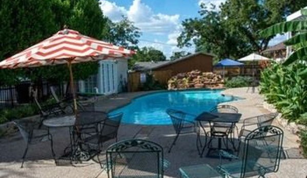 Rosen House Inn Bed and Breakfast - Ft Worth, TX