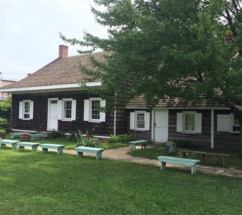 Wyckoff House Museum - Brooklyn, NY