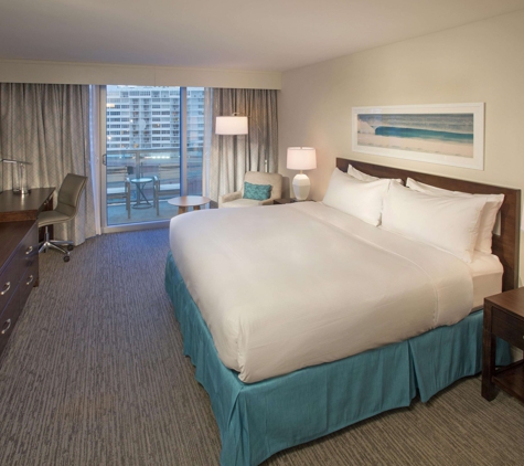 DoubleTree Resort by Hilton Hollywood Beach - Hollywood, FL