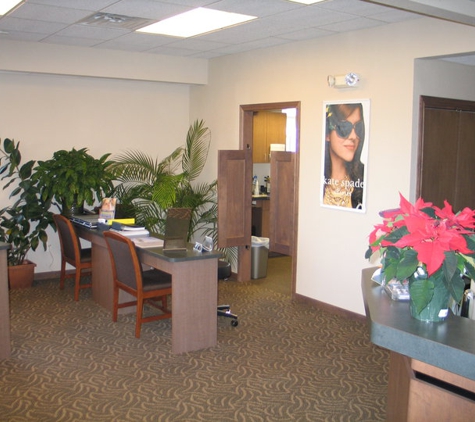 Advanced Eyecare Center - Vision Source - Green Bay, WI