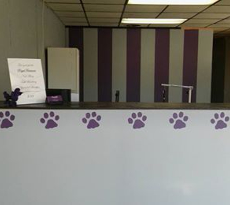 Royal Pets Salon & Store - Shawnee, OK