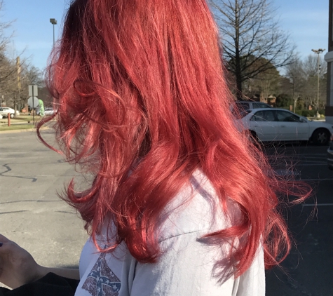 LaRue's Hair Cutters - Memphis, TN. Fiery Red!!
