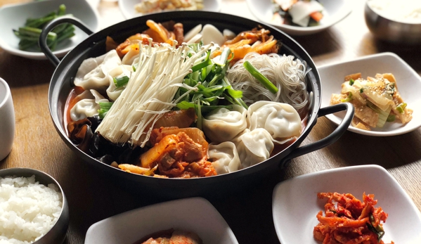 Jinji Korean Cuisine & Soju Bar - Southfield, MI