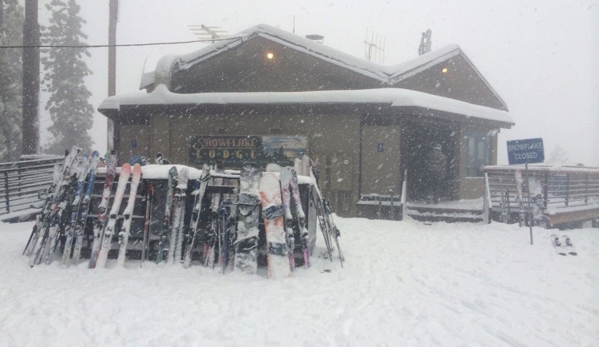 Snowflake Lodge - Incline Village, NV