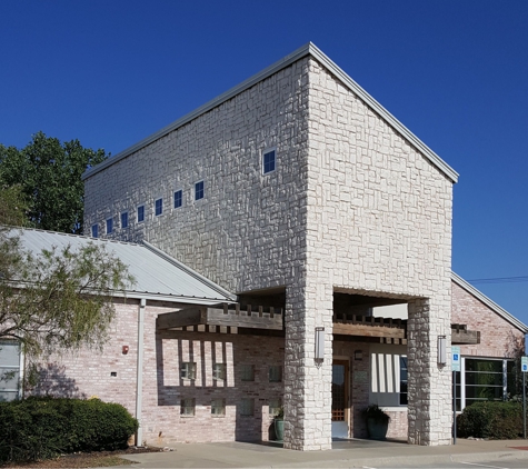 Double Oak Veterinary Medical Center - Double Oak, TX