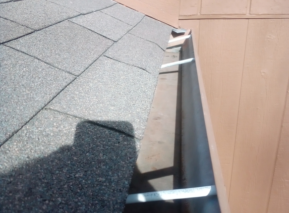 Done Right Gutter And Window Cleaning - Omaha, NE. Gutter Cleanout