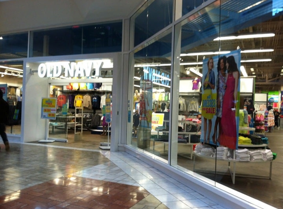 Old Navy - Fairfield, CA