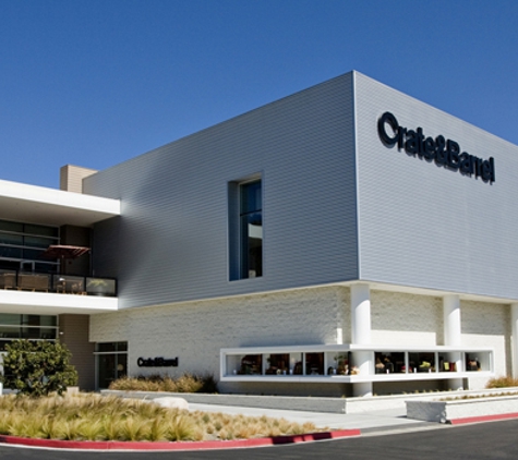 Crate & Barrel - San Diego, CA