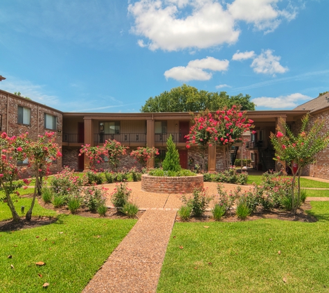 Cherrybrook Place Apartments - Pasadena, TX