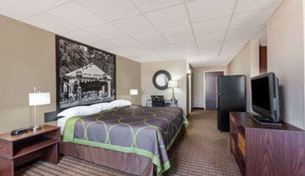 Super 8 by Wyndham Buffalo - Buffalo, TX