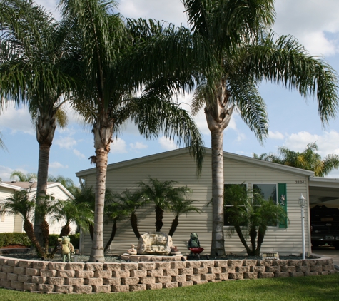 Beck's Nursery, Landscape & Pavers - Port Orange, FL. Retaining Wall- Brick Pavers