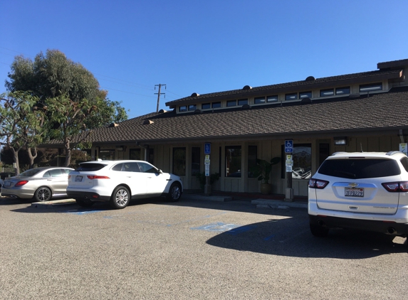 Newport Harbor Animal Hospital - Costa Mesa, CA