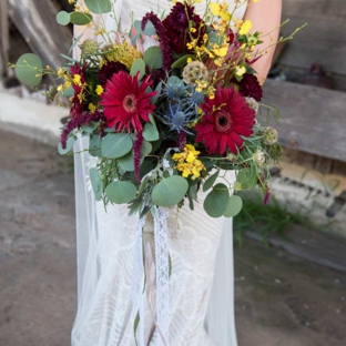 Tri City Florists & Weddings - Vista, CA