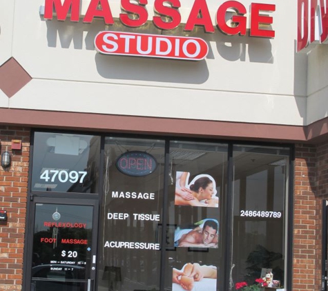 Massage Studio - Chesterfield, MI