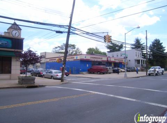 Super Woodside Laundromat - Little Neck, NY