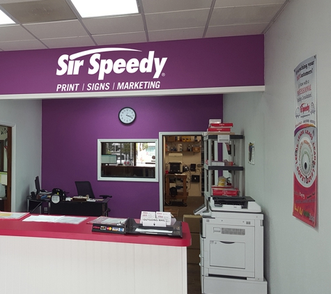 Sir Speedy - Largo, FL