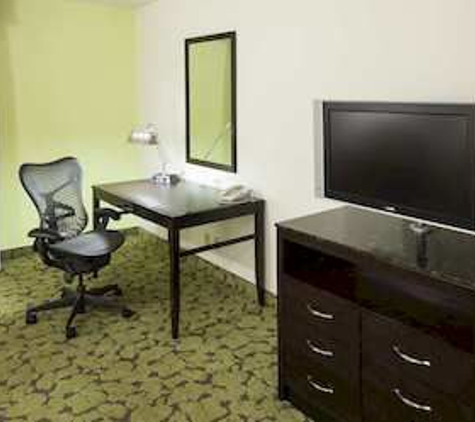 Hilton Garden Inn Dallas Lewisville - Lewisville, TX