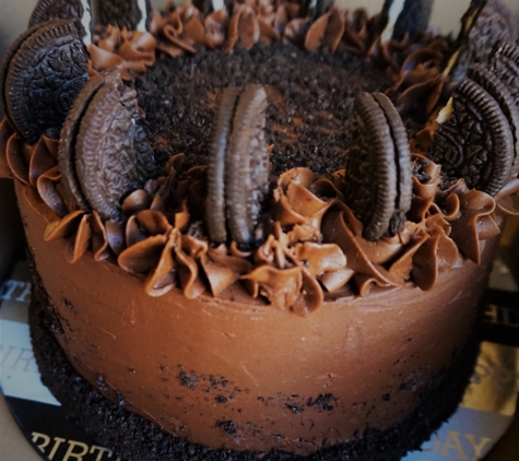 Indulge Dessert Kitchen - Durango, CO. Oreo Chocolate Buttercream cake