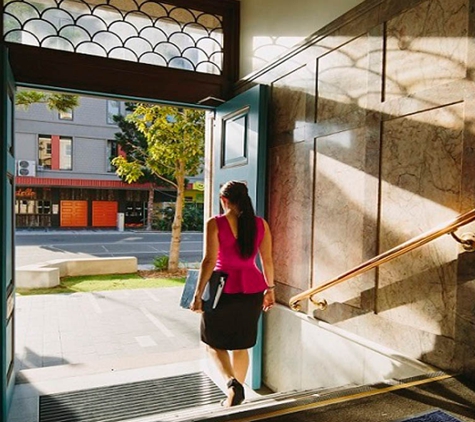 Connolly Suthers Lawyers Townsville - Townsville City, QLD. Expert Advice