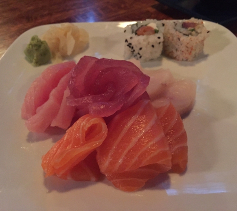 SakiTumi Grill & Sushi Bar - Columbia, SC
