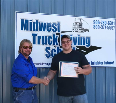 Midwest Truck Driving School - Escanaba, MI