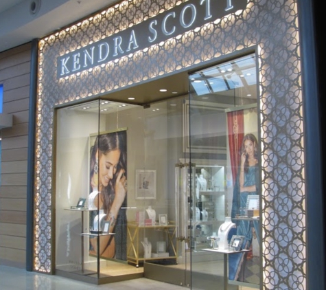 Kendra Scott - Orlando, FL