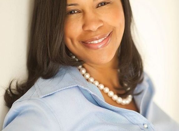 Smiles By Design: Rena Brown DMD - Fayetteville, GA