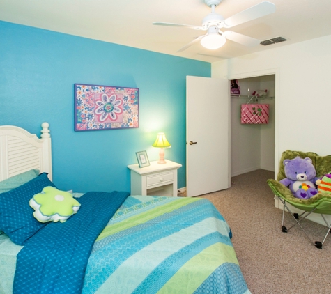 Belle Isle Apartments - Belle Isle, FL