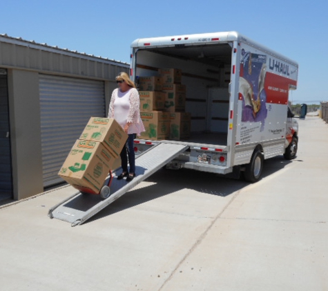 U-Haul Moving & Storage of Country Club - Odessa, TX