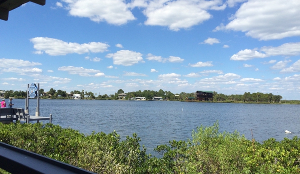 Peck's Old Port Cove - Crystal River, FL