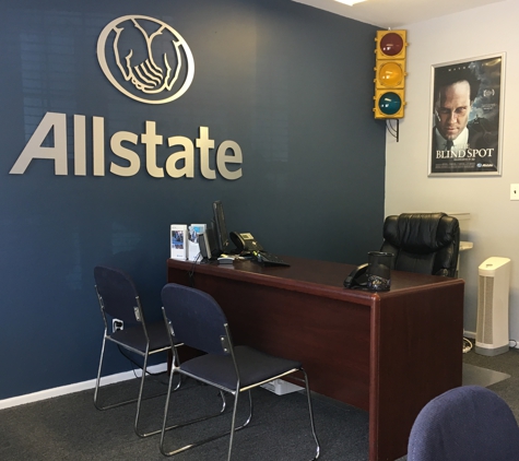 Christopher Brauer: Allstate Insurance - Oakdale, NY