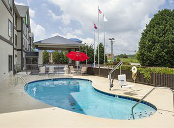 Holiday Inn Express Dandridge - Dandridge, TN