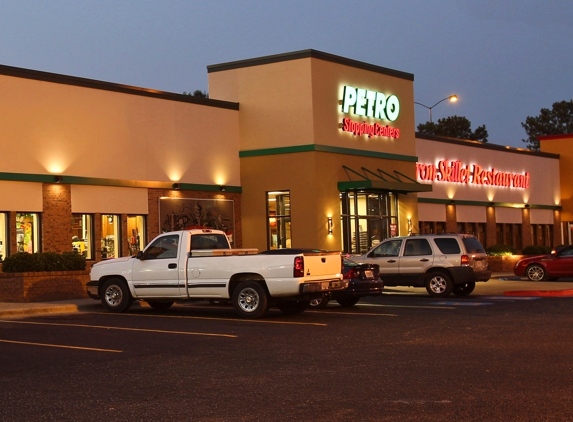 Petro Travel Center - Rochelle, IL