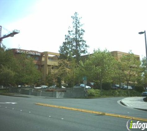 Silver Cloud Inns - Bellevue, WA