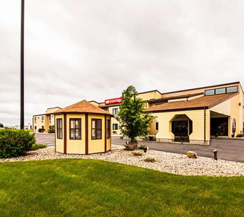 Econo Lodge - Watertown, SD