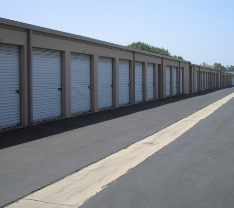 Stor-Mor Self Storage - Anaheim, CA