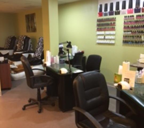 Oasis Salon & Spa - Watertown, WI