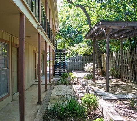 Envoy Apartments West Campus - Austin, TX