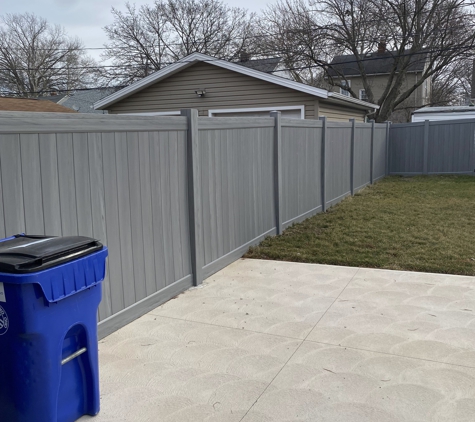 Superior Fence & Rail - Middleburg Heights, OH