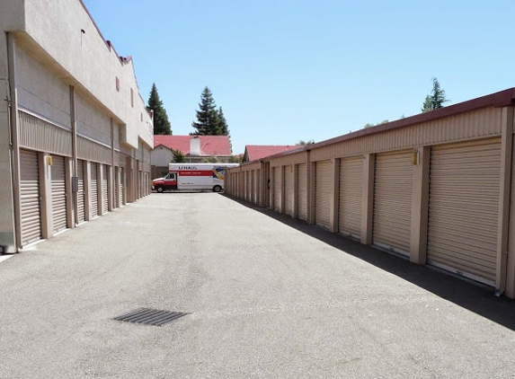 Statewide Self Storage - Antelope, CA