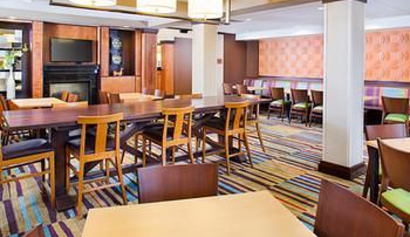 Fairfield Inn & Suites - Jonesboro, AR