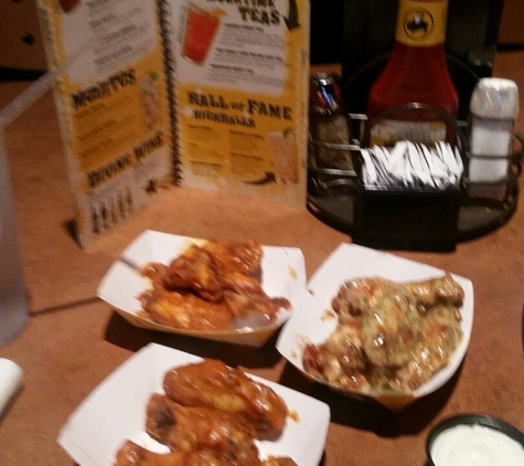 Buffalo Wild Wings - Hiram, GA