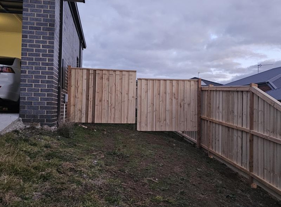 Shannon Berriman Fencing - Brown Hill, VIC