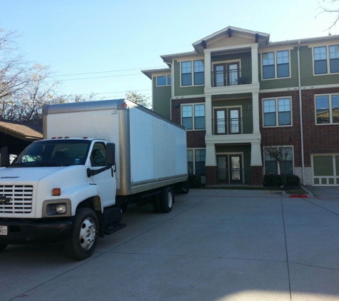 Castle Movers - Dallas, TX