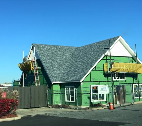 J & S Roofing Company Inc - Middletown, RI