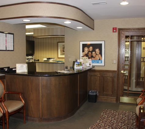 Redwood Dental Group - Saint Clair Shores, MI