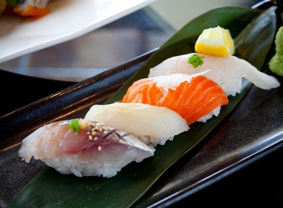 Mikuni Japanese Restaurant & Sushi Bar - Fair Oaks, CA