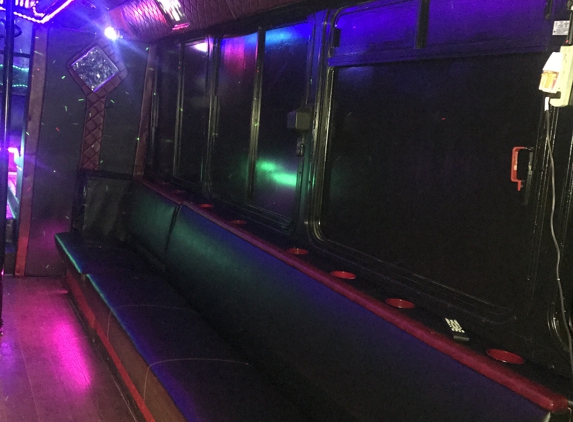 Big Tymerz Party Bus - St. Louis, MO